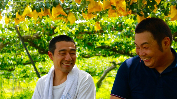 土田さんと小学校の先輩後輩でもある、三条果樹専門家集団の岩本さん・石黒さん